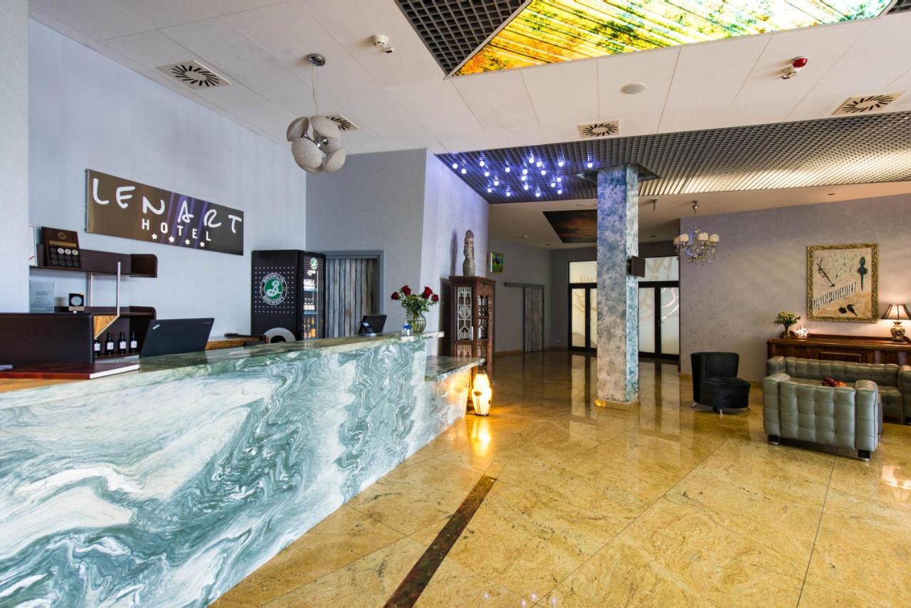 Hotel Lenart Wieliczka Buitenkant foto